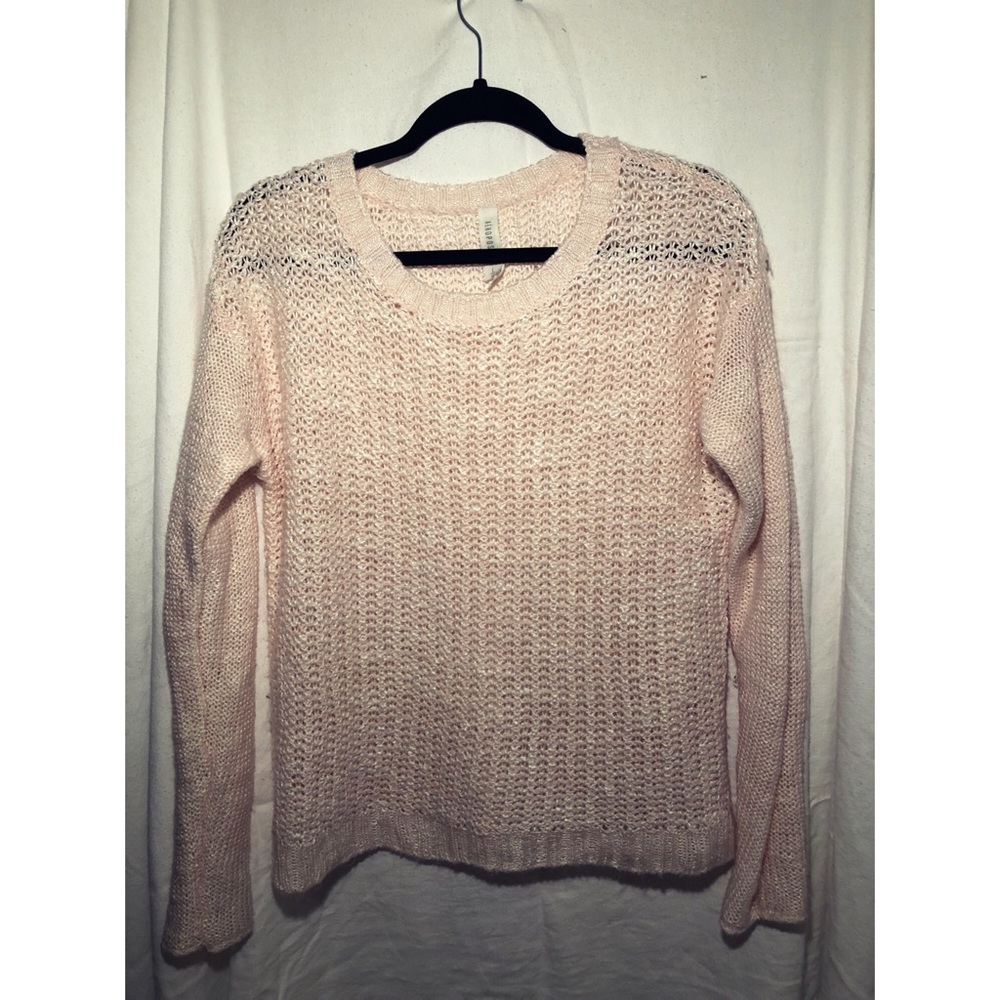 Light pink sweater